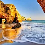 Διαμέρισμα Stylish With View Portimão
