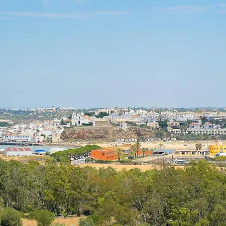 Stylish With View Lejlighed